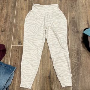 Powersoft High Waisted Joggers